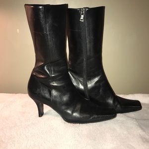 Prada boots size 38 great condition!